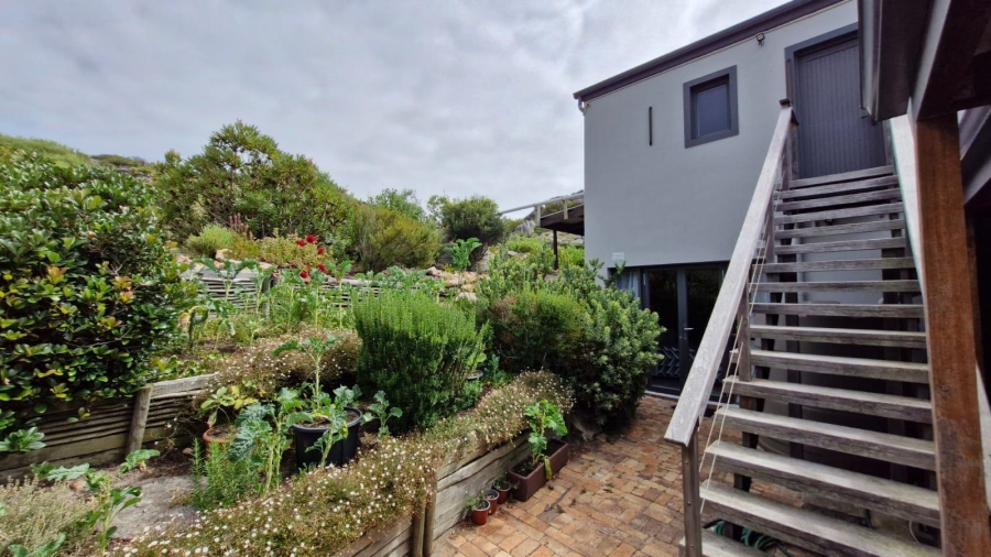 2 Bedroom Property for Sale in Crofters Valley Western Cape